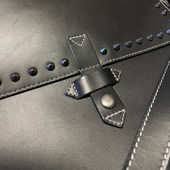 IIIBeCa By Joy Gryson Crossbody - Picture 4 of 7